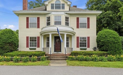 House in Greenfield, Massachusetts, United States 1