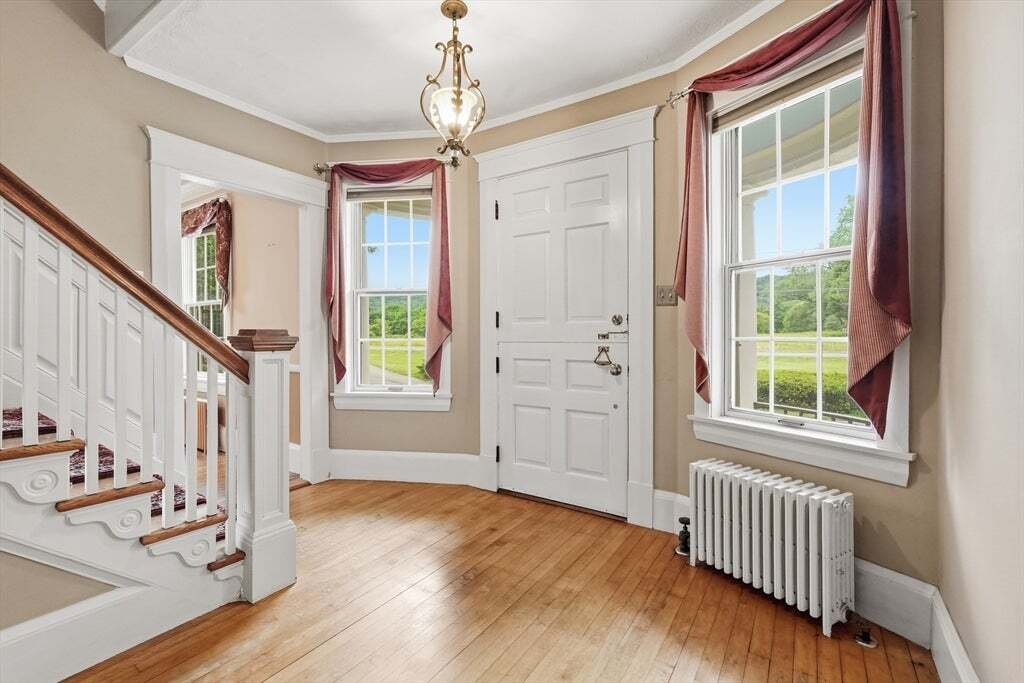 House in Greenfield, Massachusetts, United States 5 - 18372278