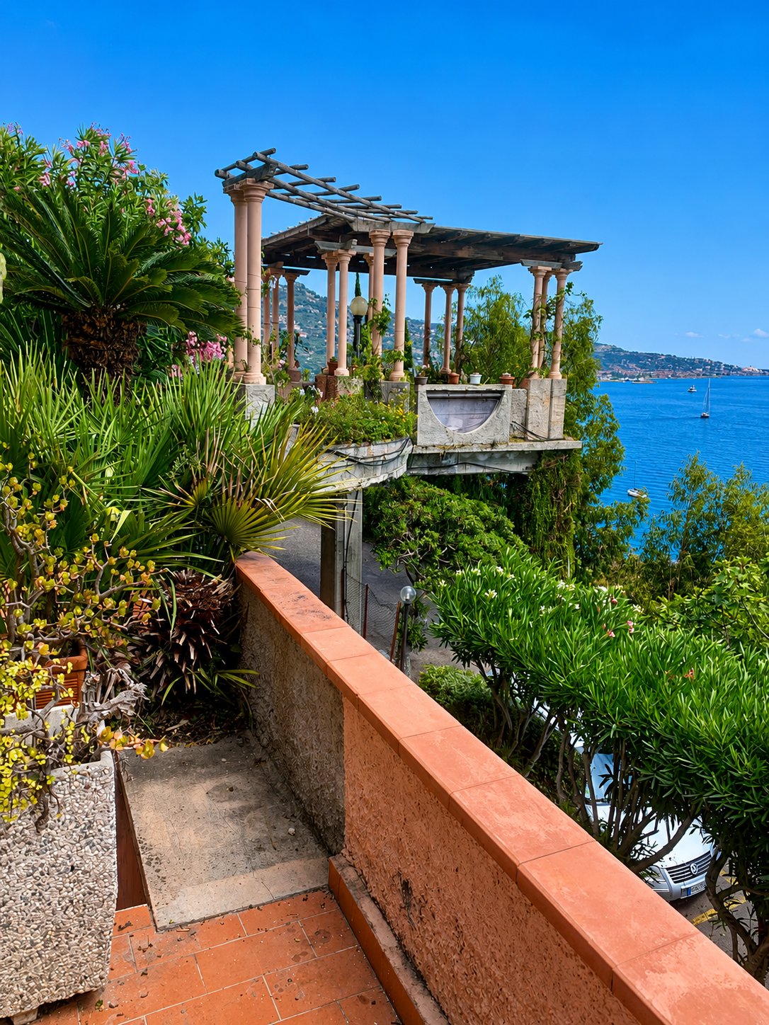 Apartment in Grimaldi di Ventimiglia, Ventimiglia, Liguria 2 - 18372224