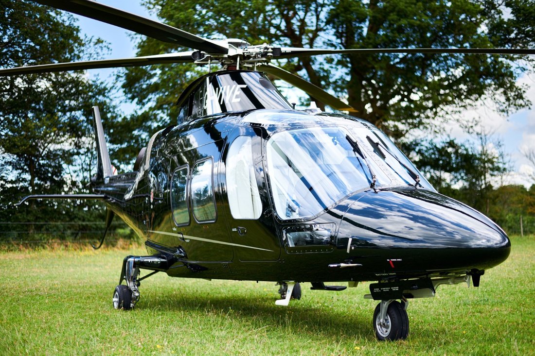 Twin Engine in United Kingdom 5 - 18372226
