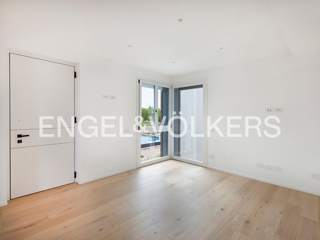 Apartment in San Benedetto di Lugana, Peschiera del Garda, Veneto 4 - 18372211