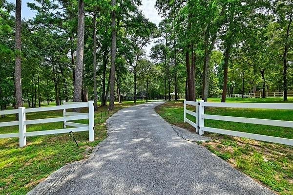House in Conroe, Texas, United States 1 - 18372221