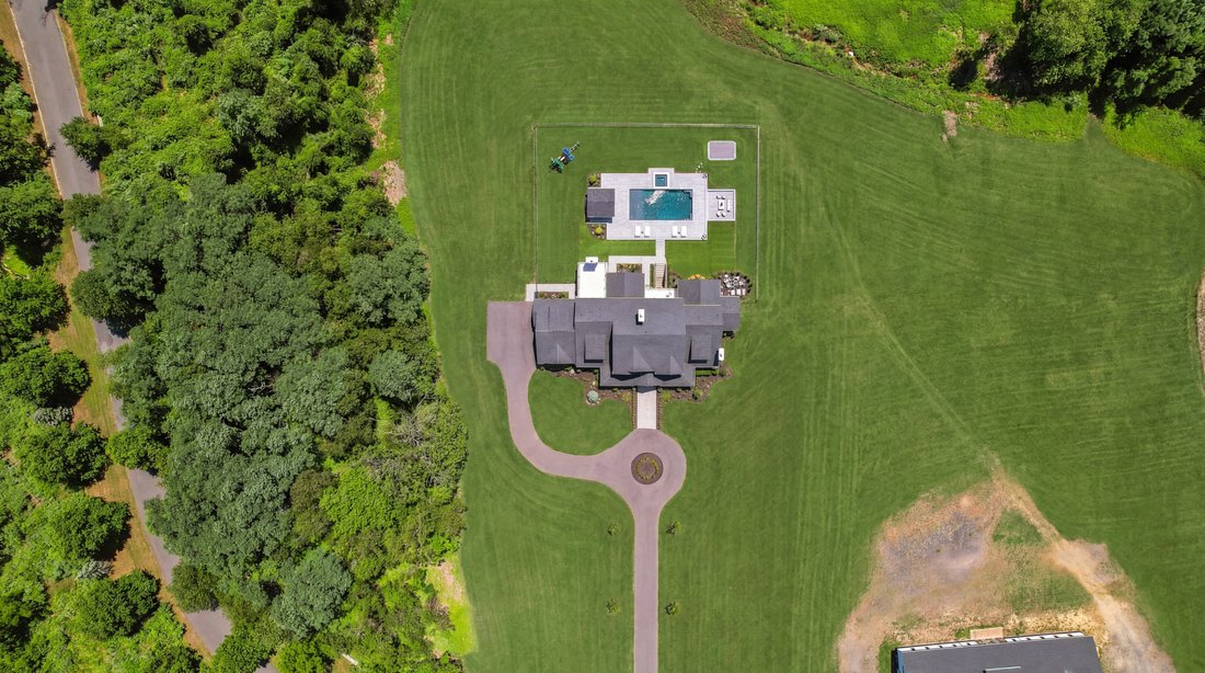 House in Colts Neck, New Jersey, United States 5 - 18372292