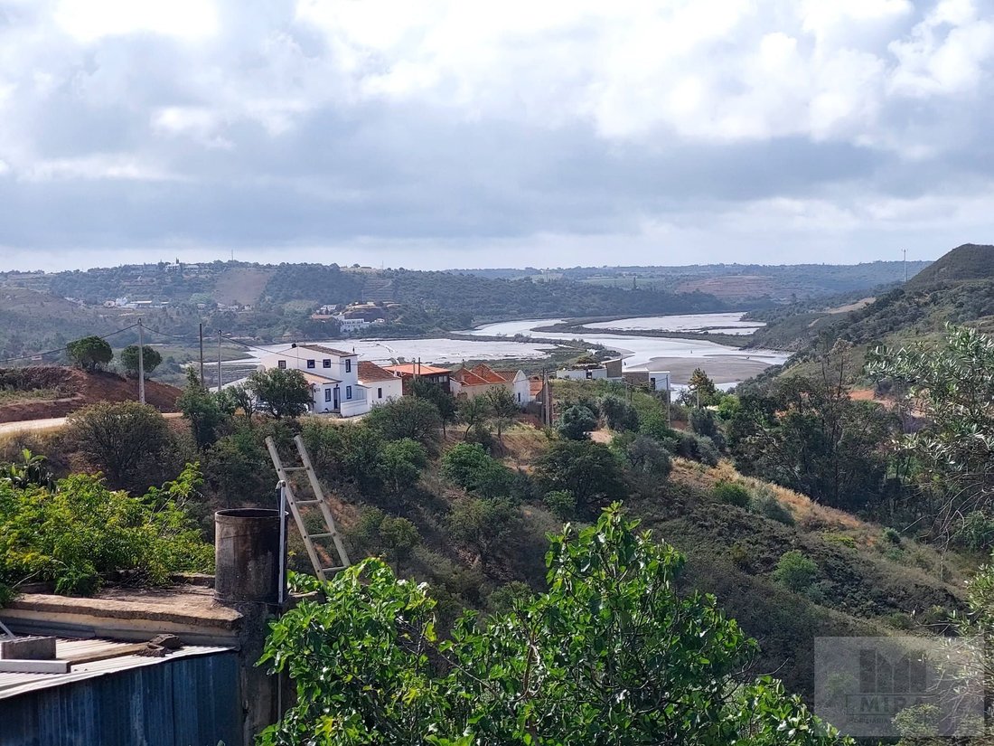 Corps de ferme à Silves, Algarve, Portugal 1 - 18375939