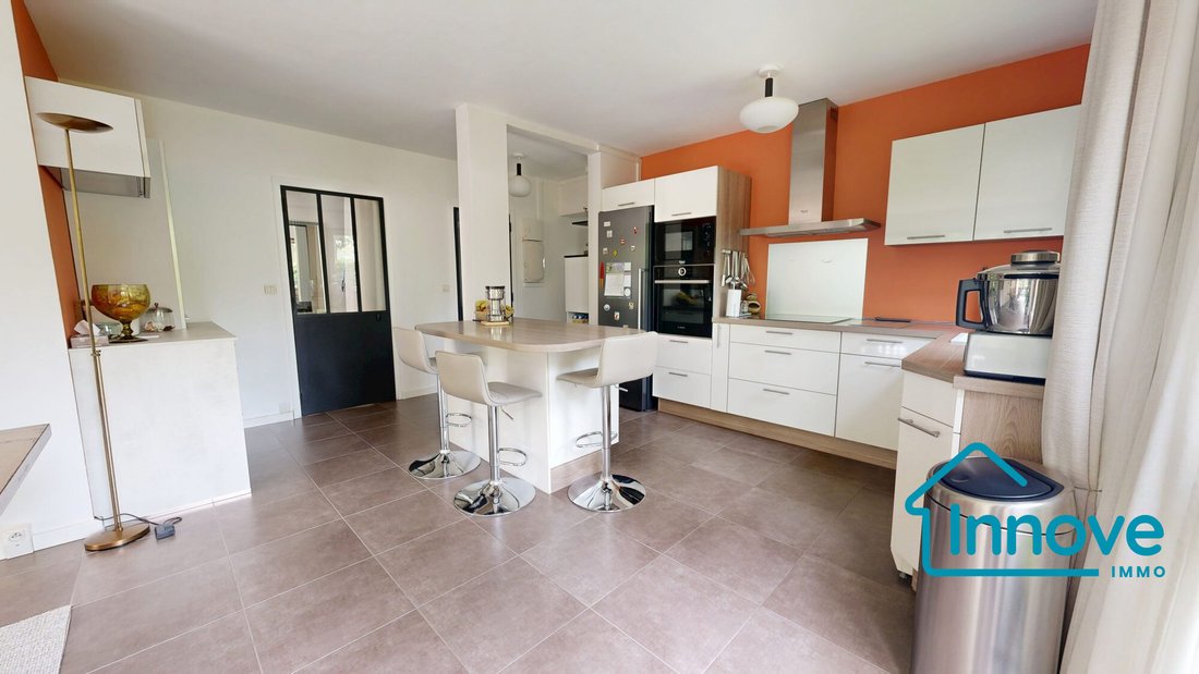 Apartment in Le Chesnay, Le Chesnay-Rocquencourt, France 1 - 18385040