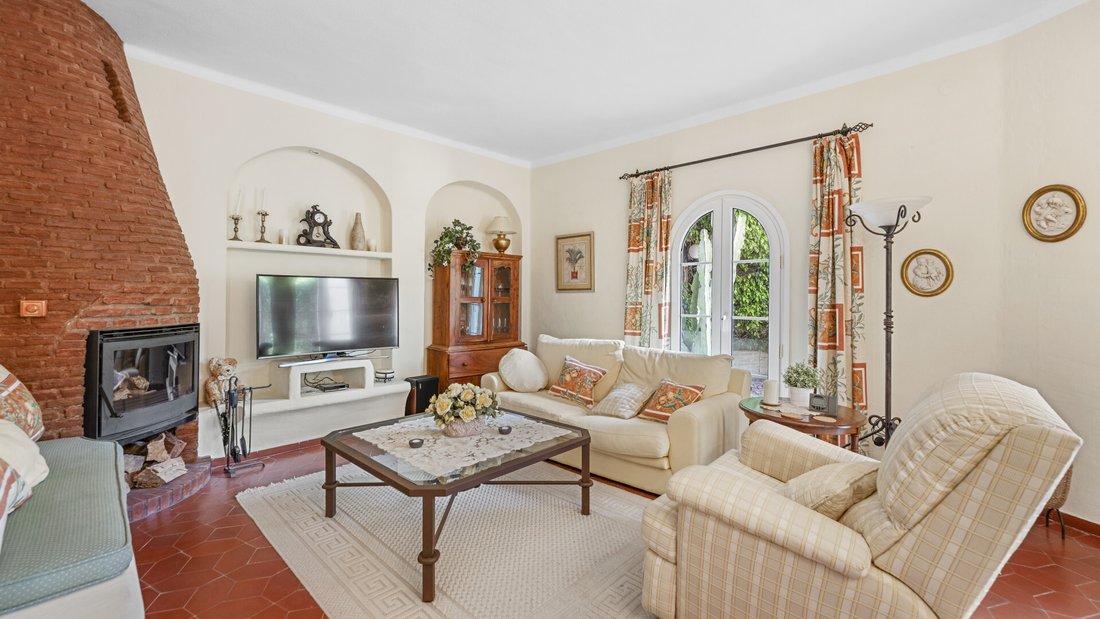 Townhouse in Marbella, Andalusia, Spain 3 - 18379838