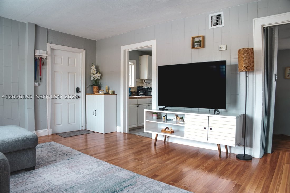 Hollywood, Florida, United States 3 - 18378595