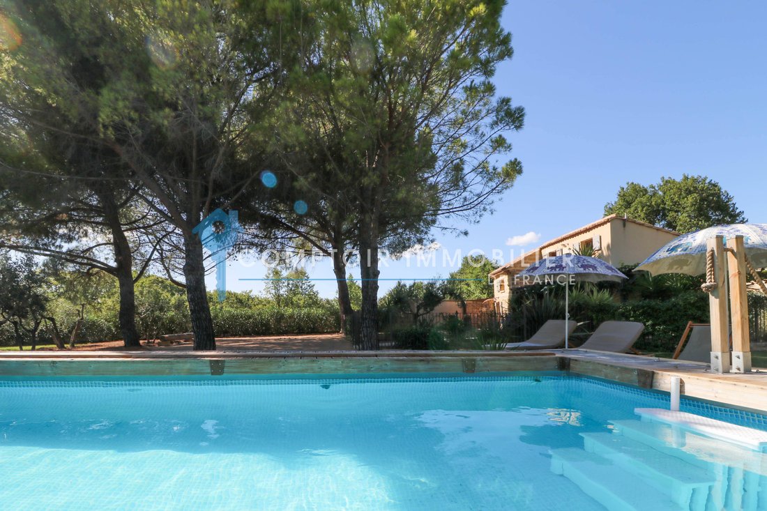 Maison à Uzès, Occitanie, France 2 - 18379697
