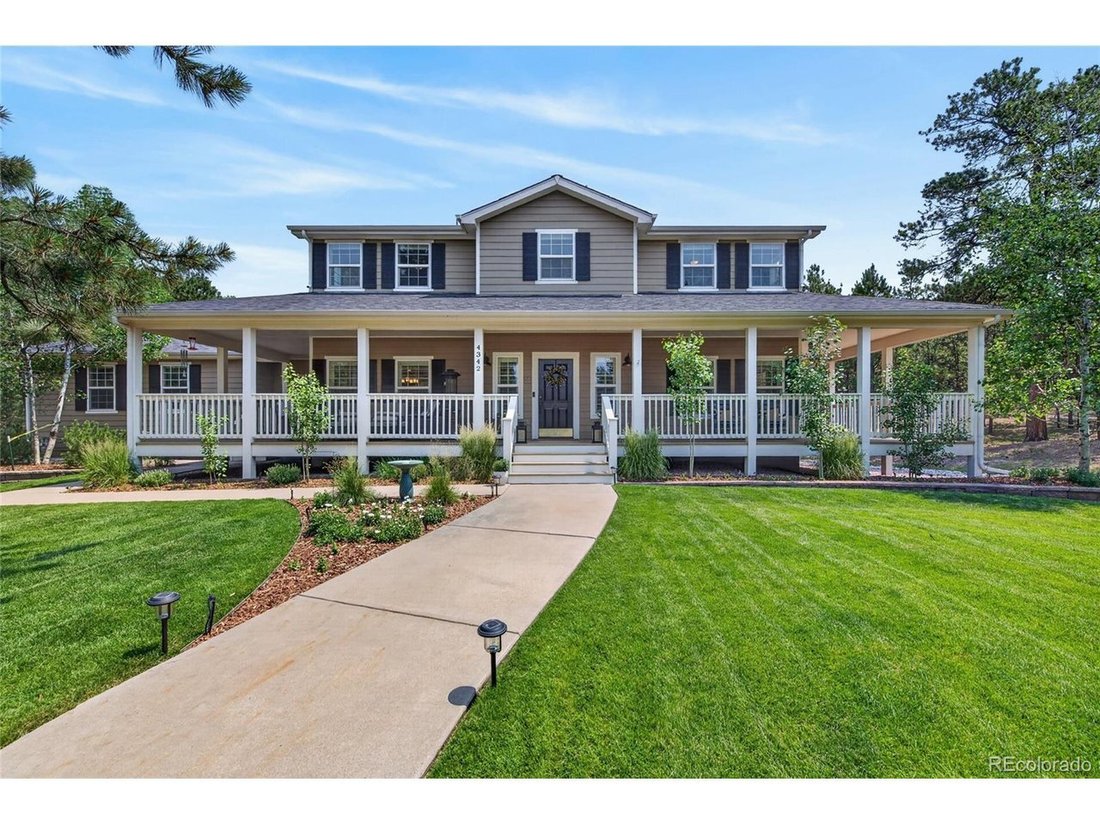 House in Colorado Springs, Colorado, United States 1 - 18378095