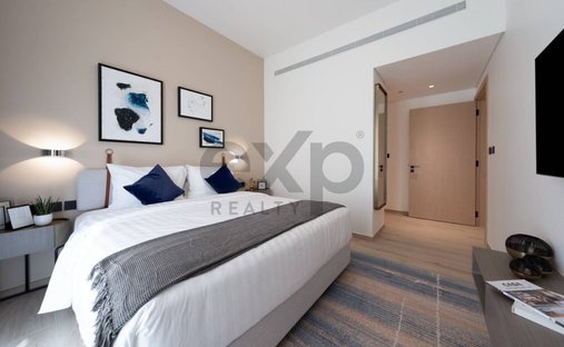 Apartment in JVC / Jumeirah Village Circle, Dubai, United Arab Emirates 1