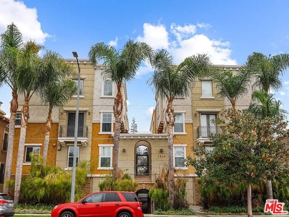 Condo in Los Angeles, California, United States 1 - 18377817