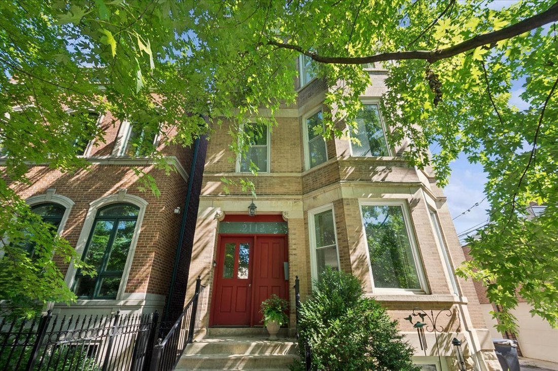 Condo in Chicago, Illinois, United States 1 - 18373760