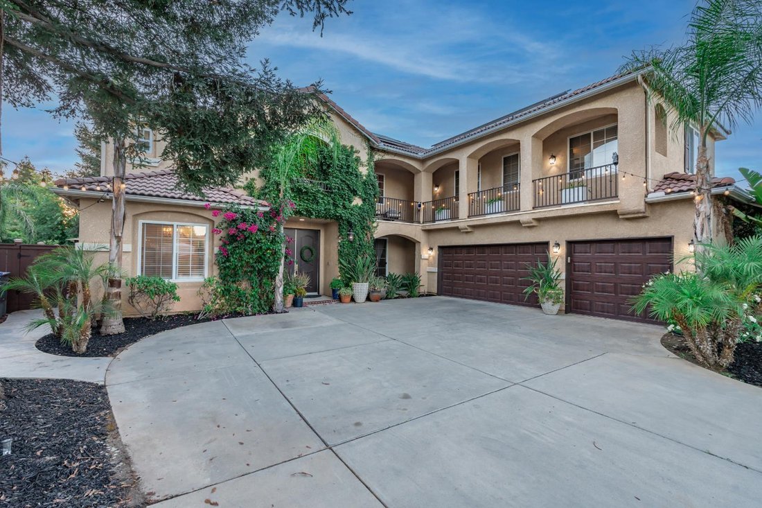 House in Clovis, California, United States 4 - 18378153