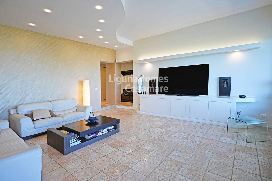 Apartment in Coldirodi, Sanremo, Italy 5 - 18380458