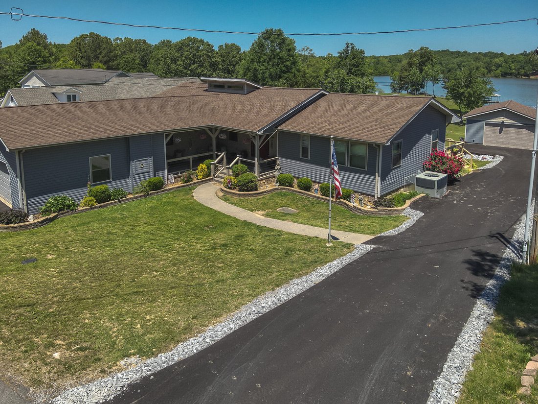 House in Benton, Kentucky, United States 2 - 18378998
