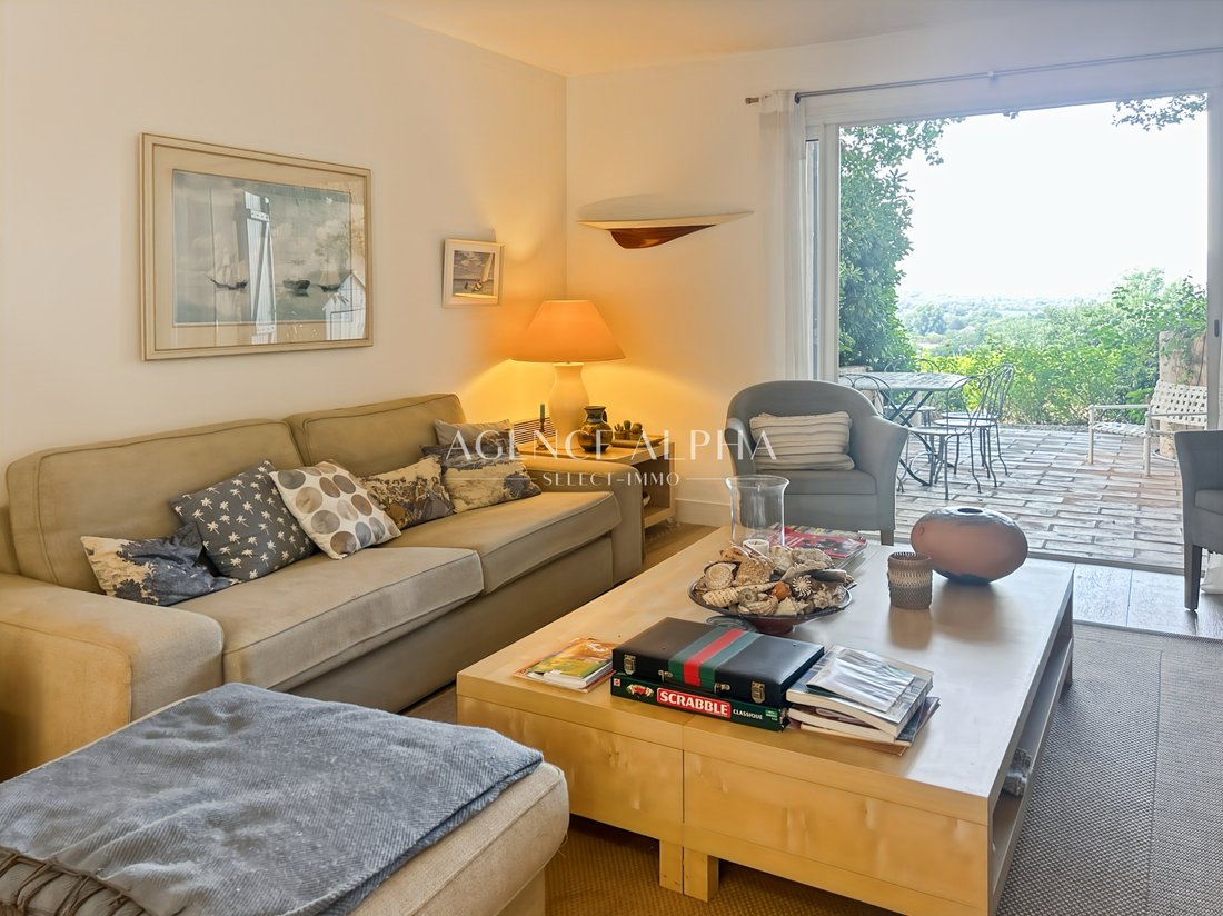 House in Grimaud, Provence-Alpes-Côte d'Azur, France 1 - 17473761