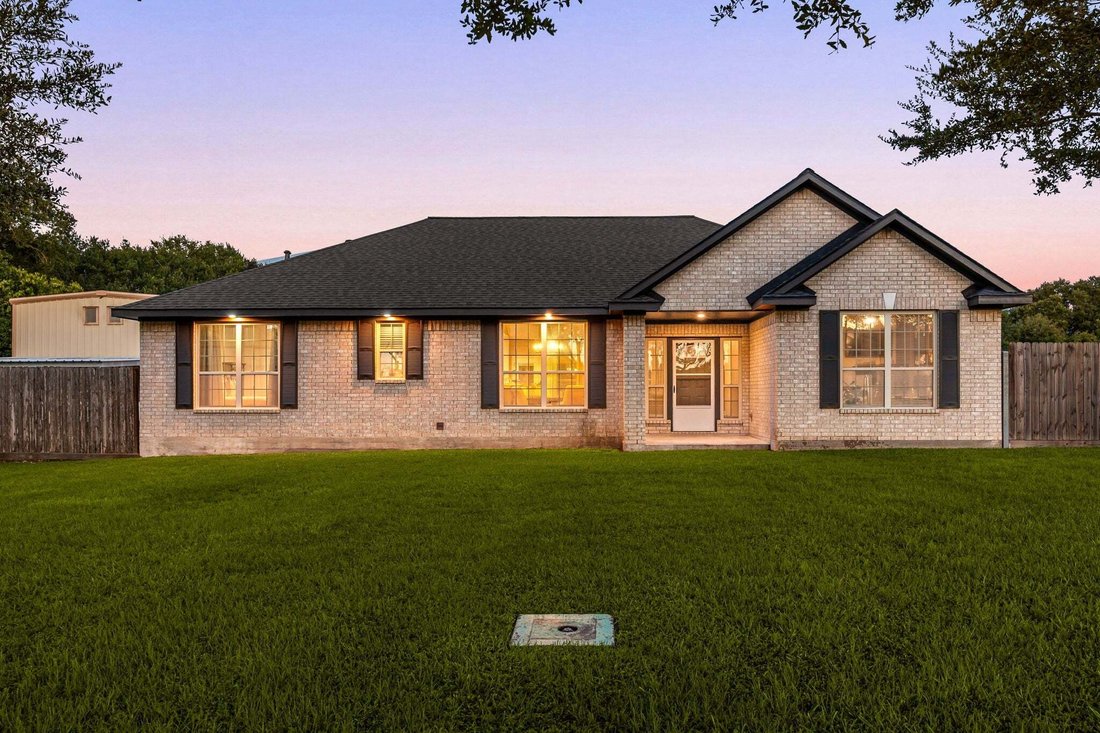 House in Brookshire, Texas, United States 2 - 18380246