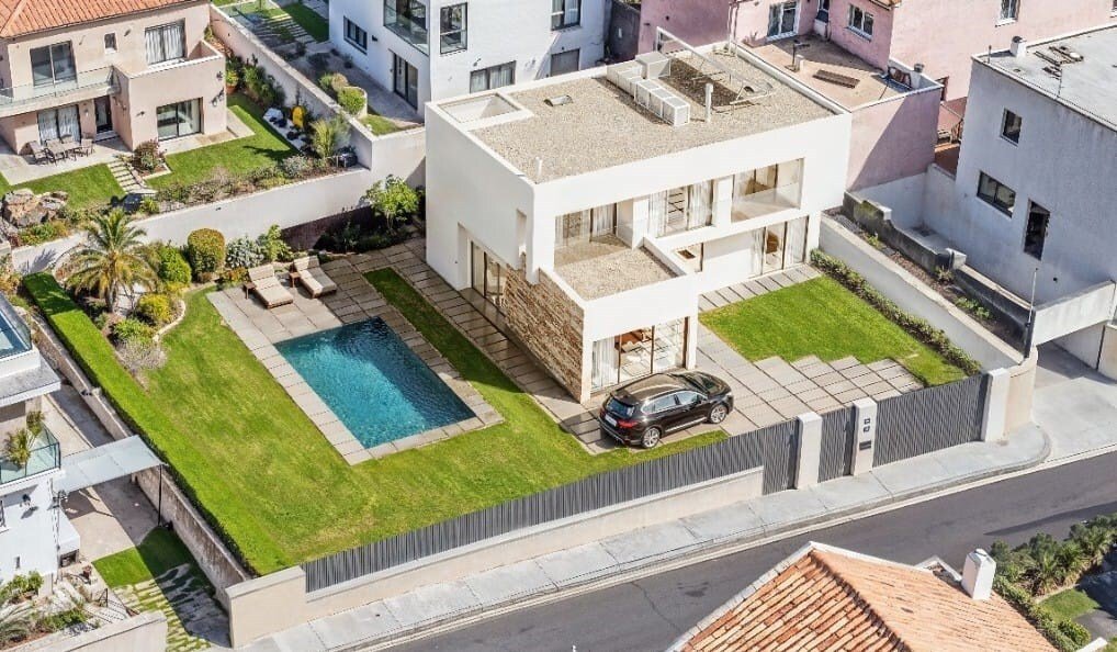 Villa in Belas, Lisbon, Portugal 1 - 18376798