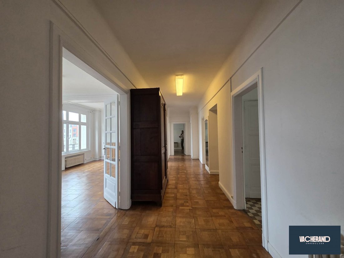 Apartment in Lille Sud, Lille, France 3 - 17385344