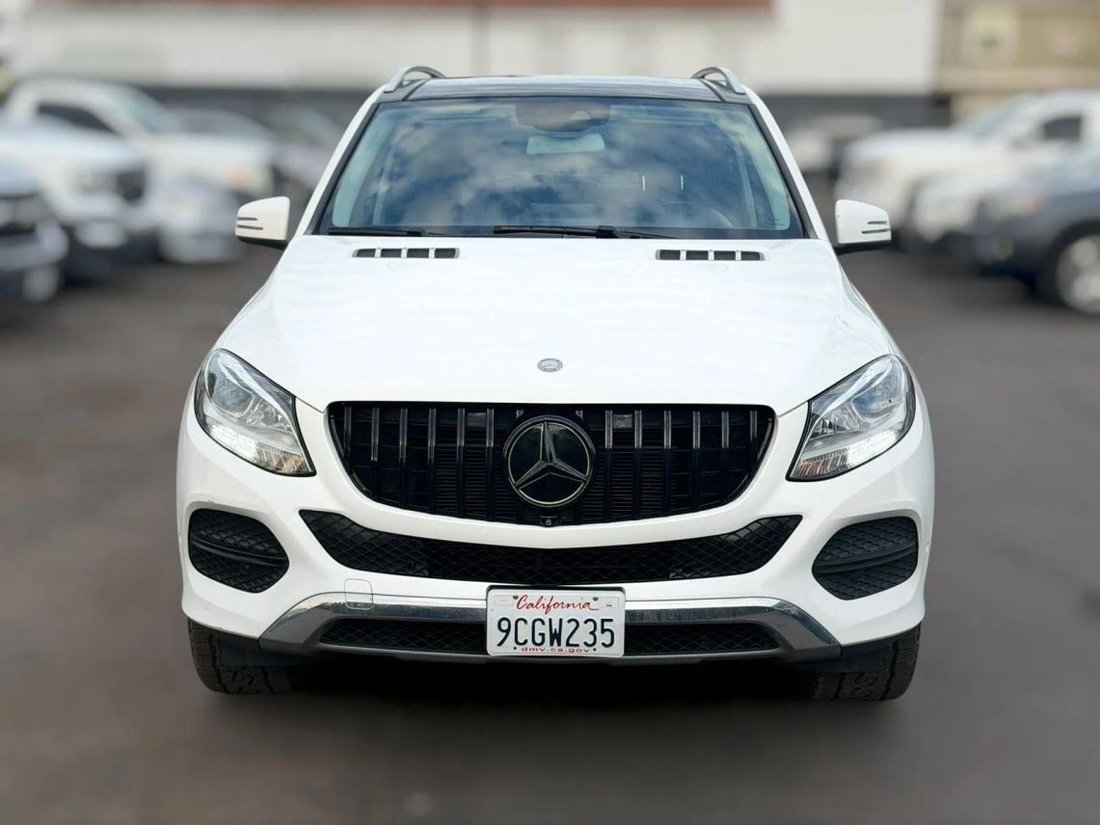 Suv in San Diego, CA, United States 3 - 18383887
