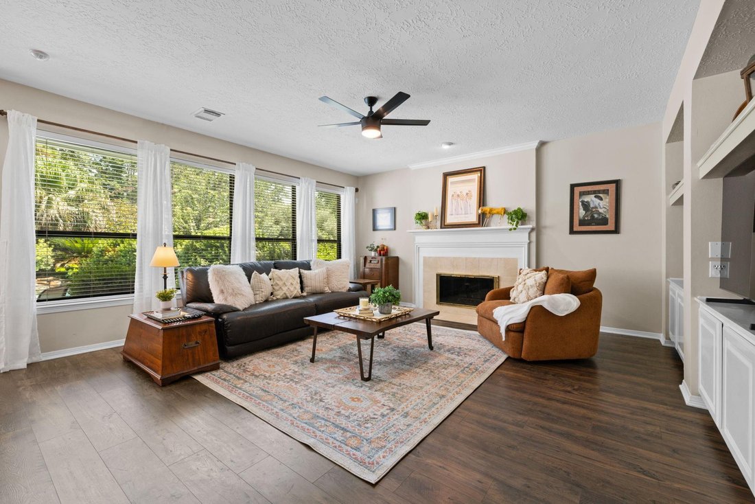 House in The Woodlands, Texas, United States 3 - 18373603