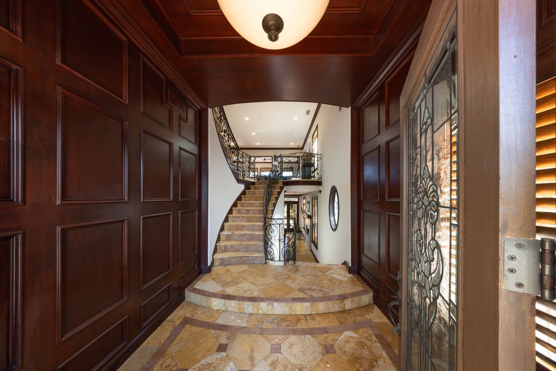 House in Huntington Beach, California, United States 5 - 18373948