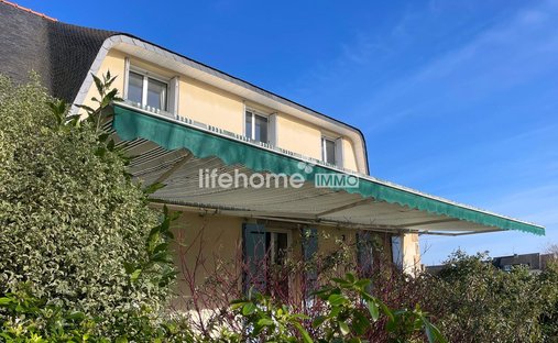 House in Centre Ville, Dinard, France 1