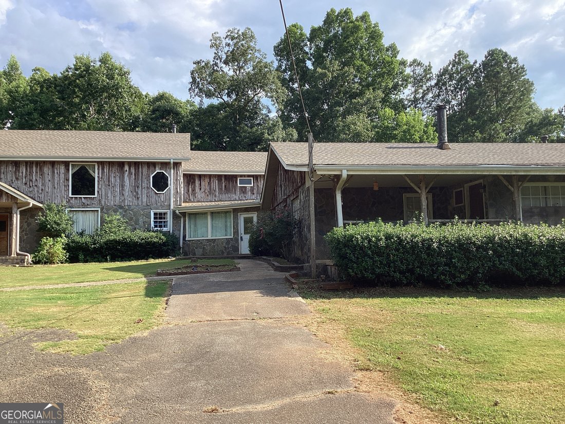 House in Barnesville, Georgia, United States 2 - 18132874