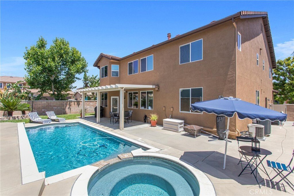House in Corona, California, United States 5 - 18129135