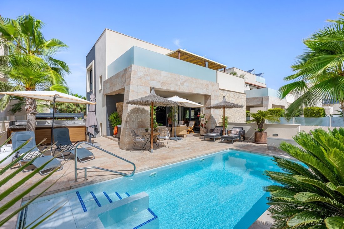 Villa in Benijofar, Valencian Community, Spain 2 - 18374117