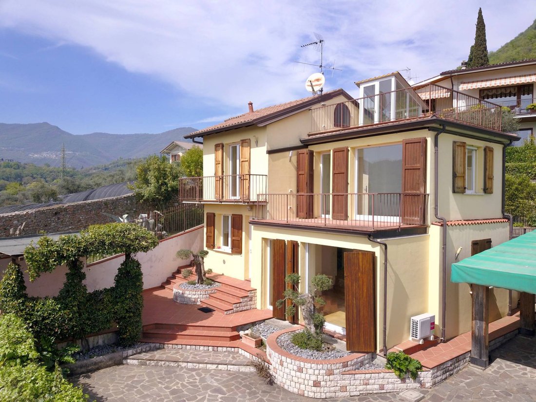 Villa in Italy 2 - 18384366