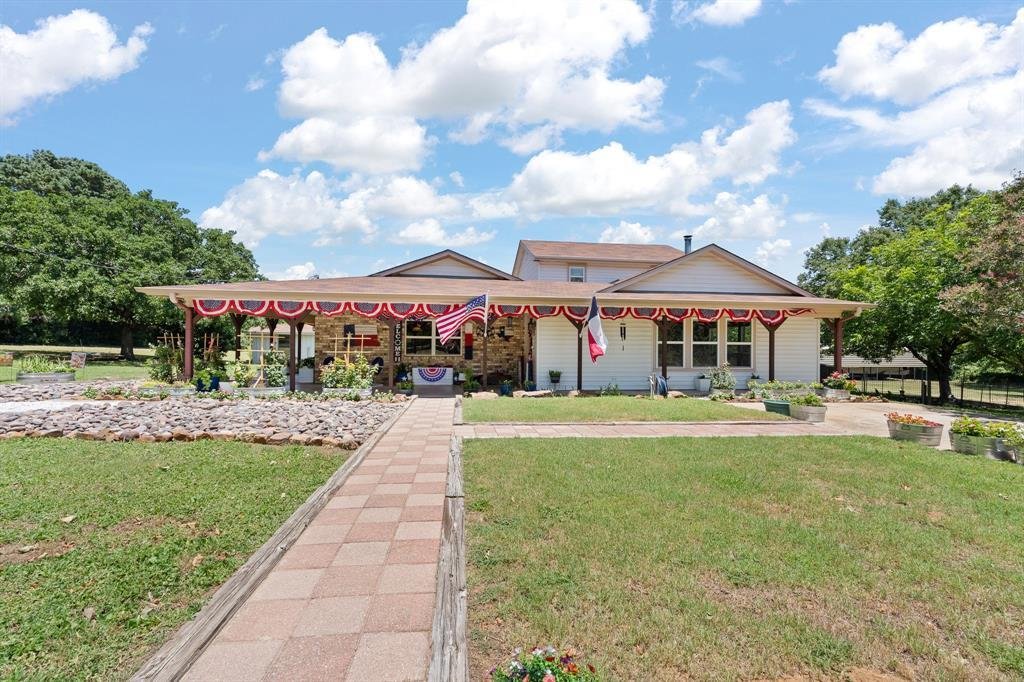 House in Cleburne, Texas, United States 1 - 18380205