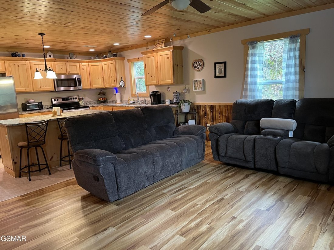 House in Sevierville, Tennessee, United States 3 - 18373775