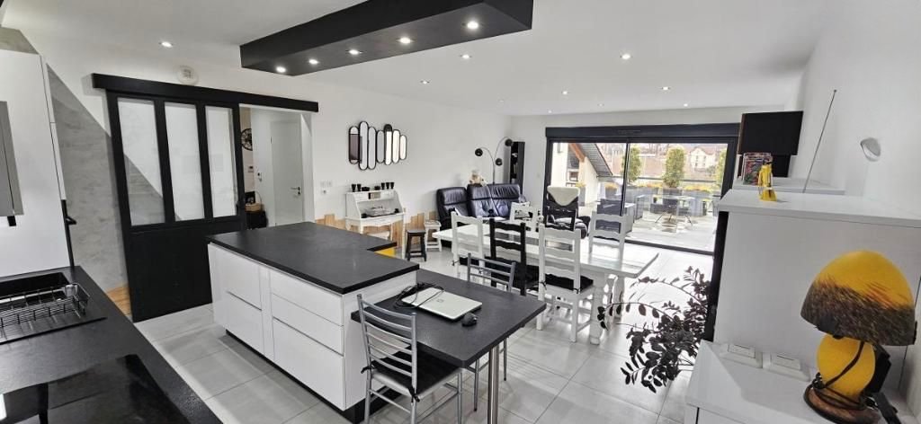 Apartment in Centre Ville, Gerardmer, France 5 - 18217794