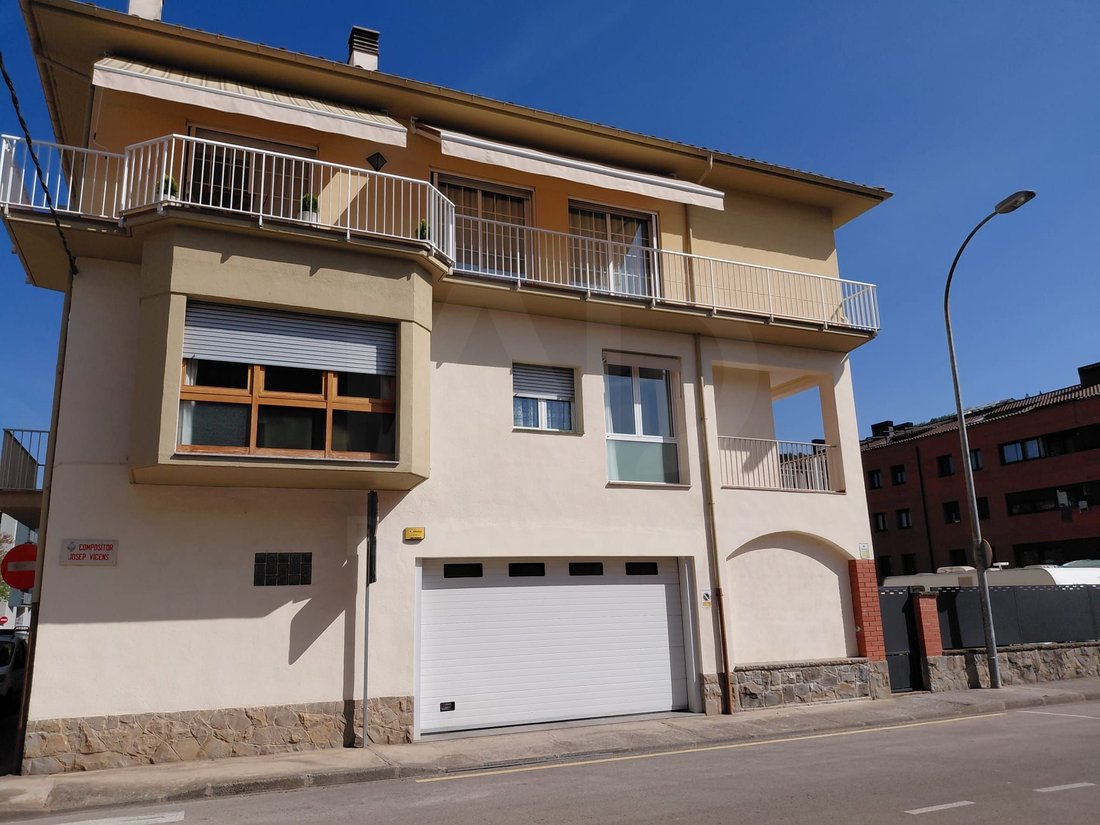 House in Olot, Catalonia, Spain 1 - 17763741