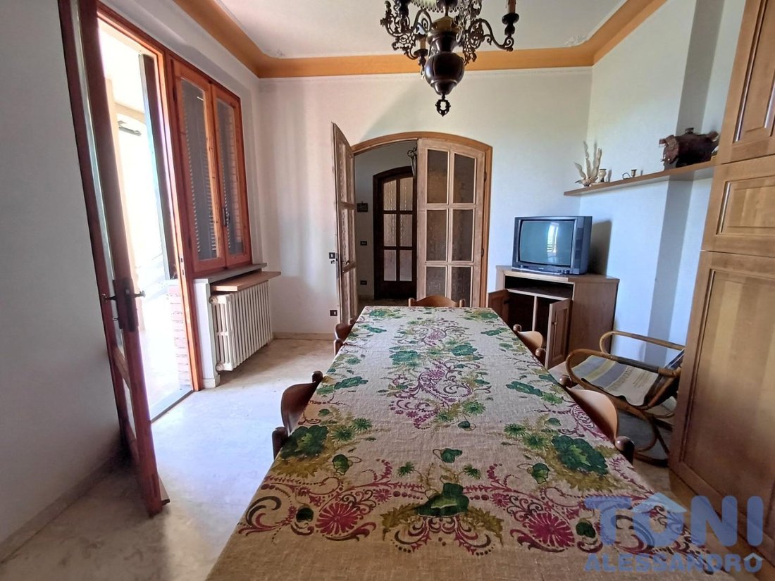 Villa in Villanuova, Empoli, Tuscany 3 - 18378454