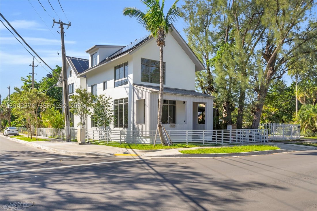 House in Miami, Florida, United States 1 - 18378753