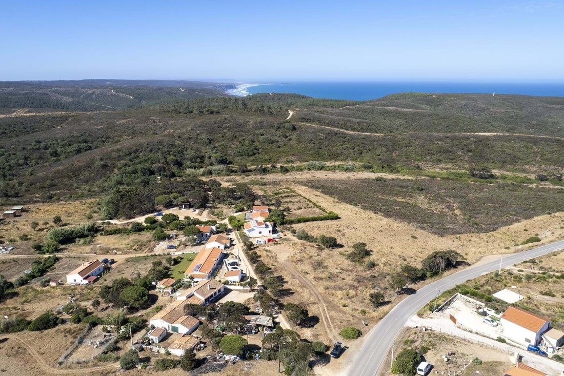Land in Aljezur, Algarve, Portugal 4 - 18376129