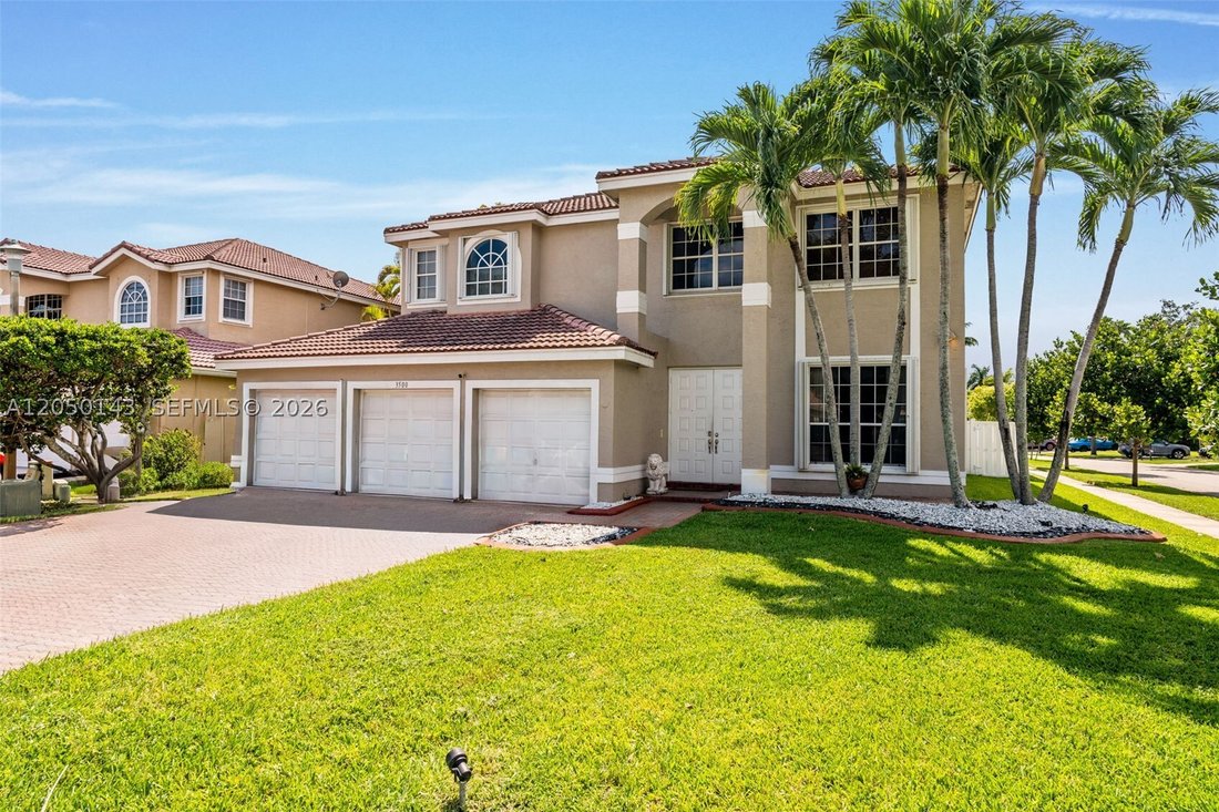 House in Miramar, Florida, United States 1 - 18378673