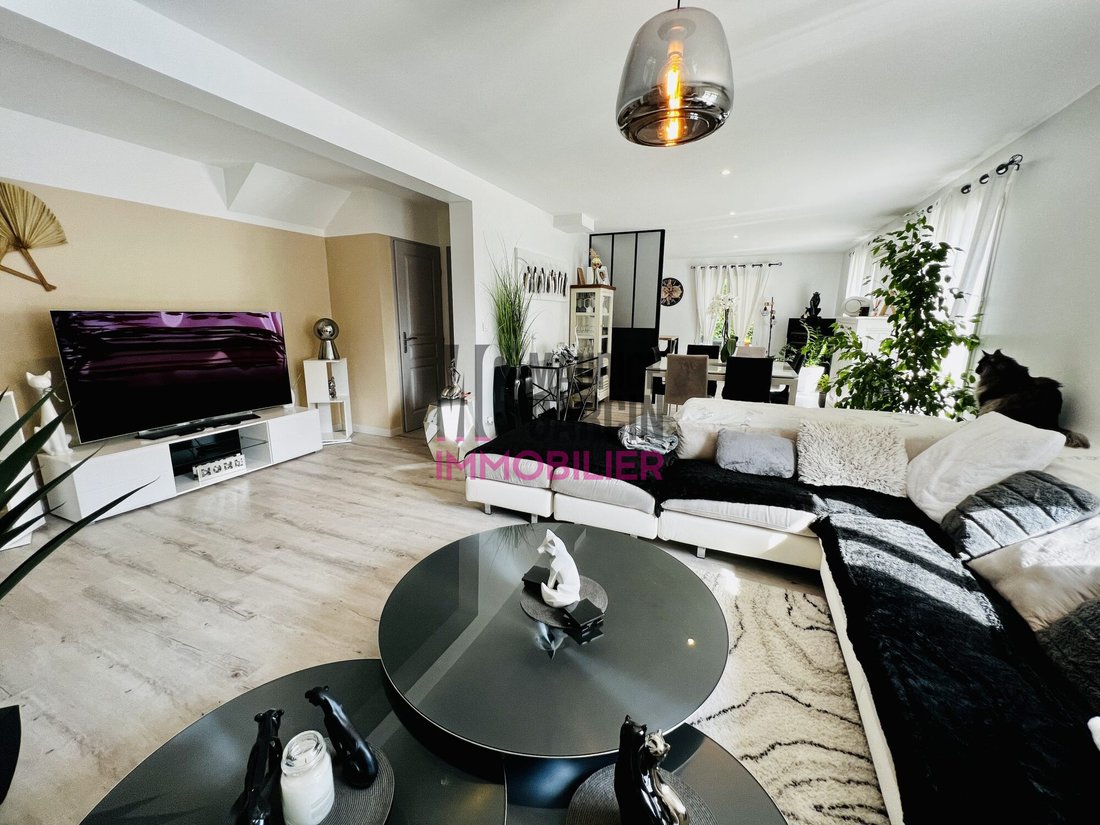 House in Piolenc, Provence-Alpes-Côte d'Azur, France 4 - 18385496