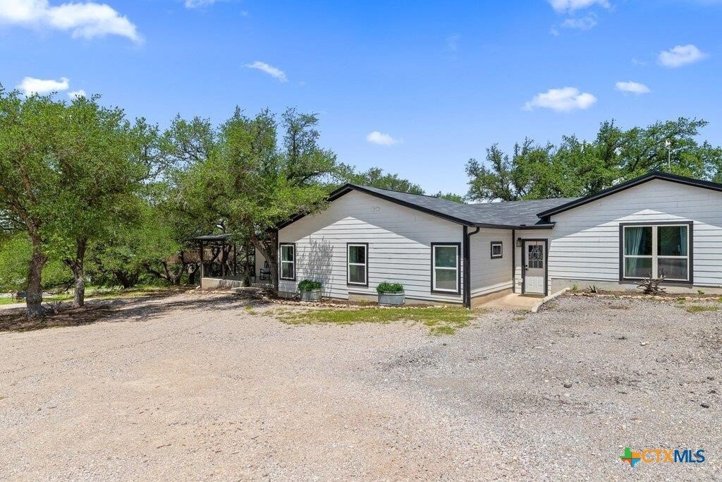 House in Johnson City, Texas, United States 3 - 18372589