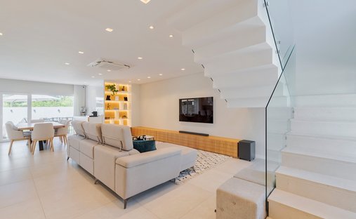 Villa in Amora, Setubal, Portugal 1