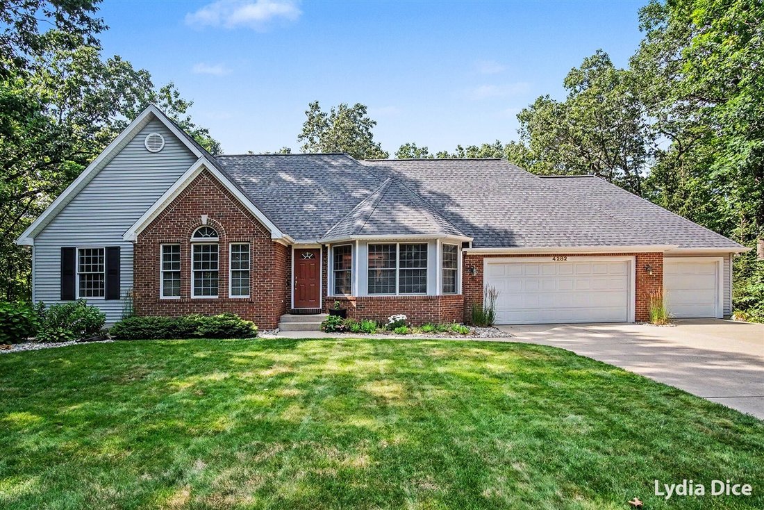House in Grand Rapids, Michigan, United States 1 - 18372902