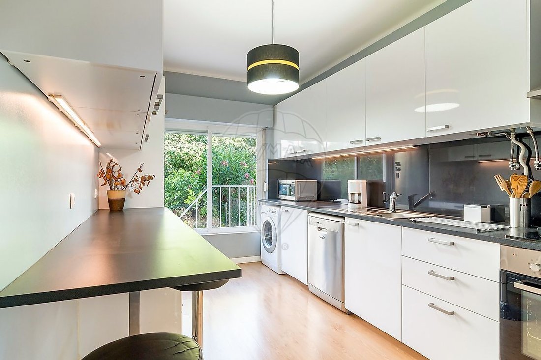 Apartment in Cascais e Estoril, Lisbon, Portugal 1 - 18373067
