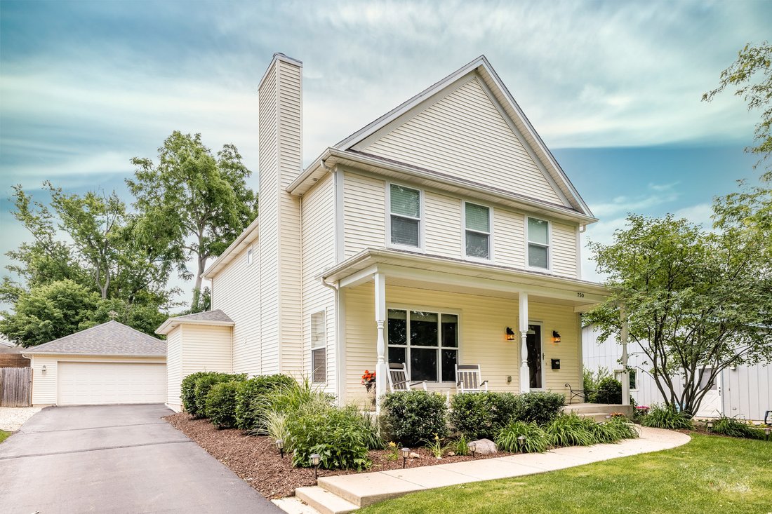 House in Batavia, Illinois, United States 1 - 18379475