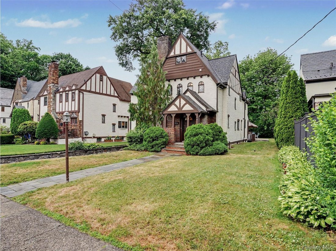 House in Bronxville, New York, United States 2 - 18269243