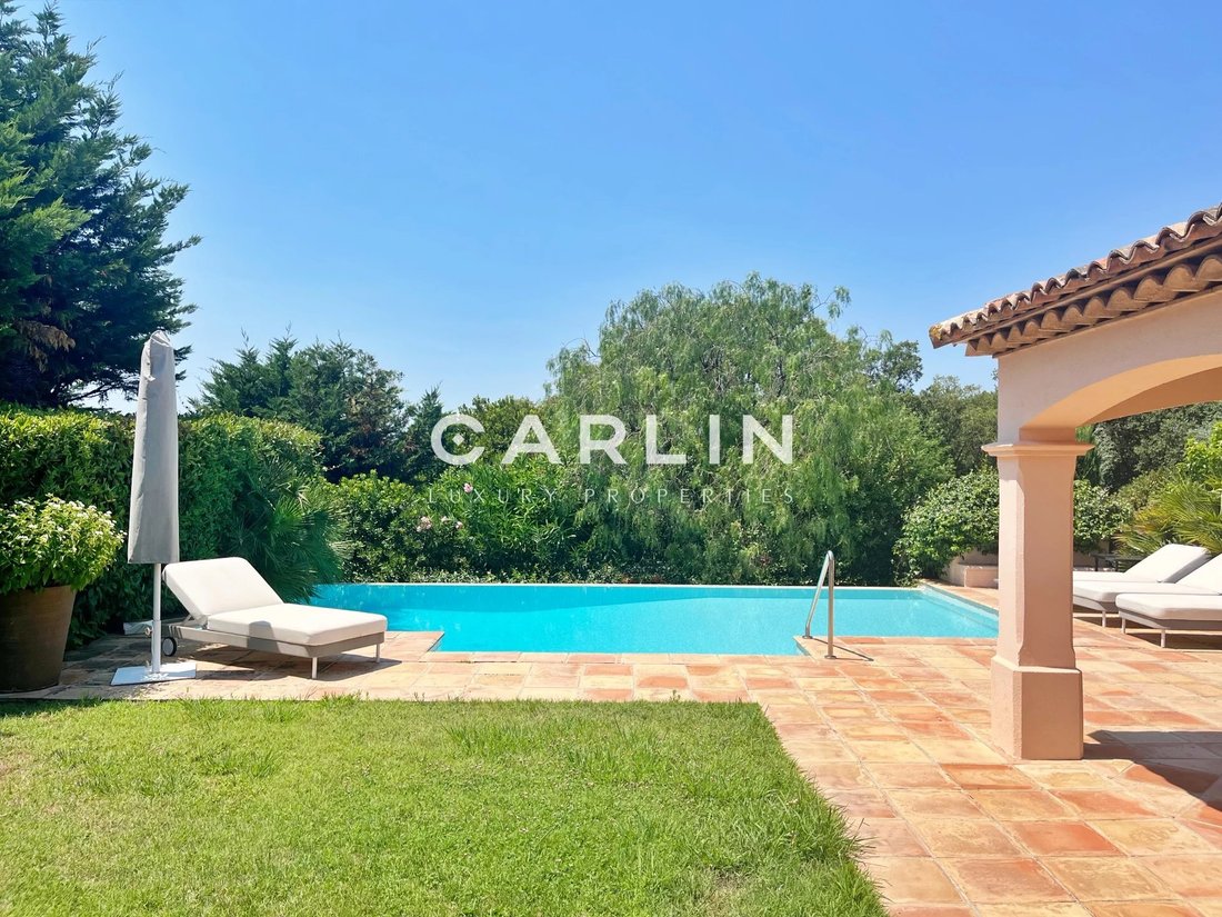Villa in Gassin, Provence-Alpes-Côte d'Azur, France 1 - 18325348