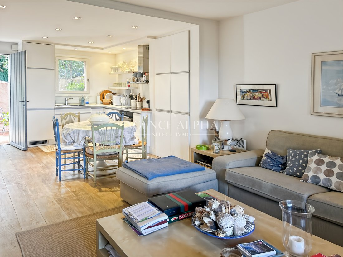 House in Grimaud, Provence-Alpes-Côte d'Azur, France 4 - 17473761