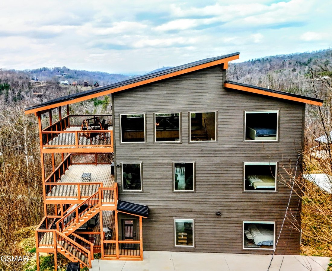House in Gatlinburg, Tennessee, United States 2 - 18373737