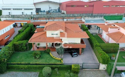 Villa in Selho (Sao Jorge), Braga, Portugal 1